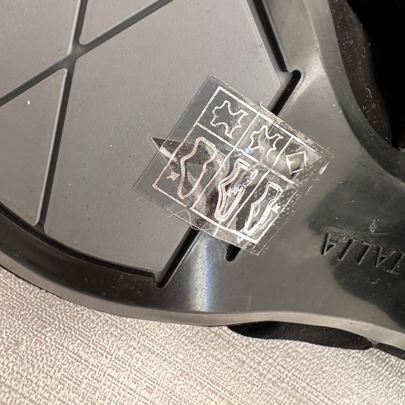 New AQUATALIA Black Suede Pointed Mary Jane Strap Pumps Women’s 7M - Picture 11 of 12